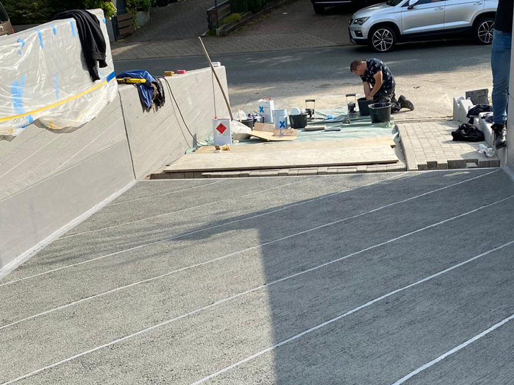 Referenz: Beschichtung einer Dachgarage
